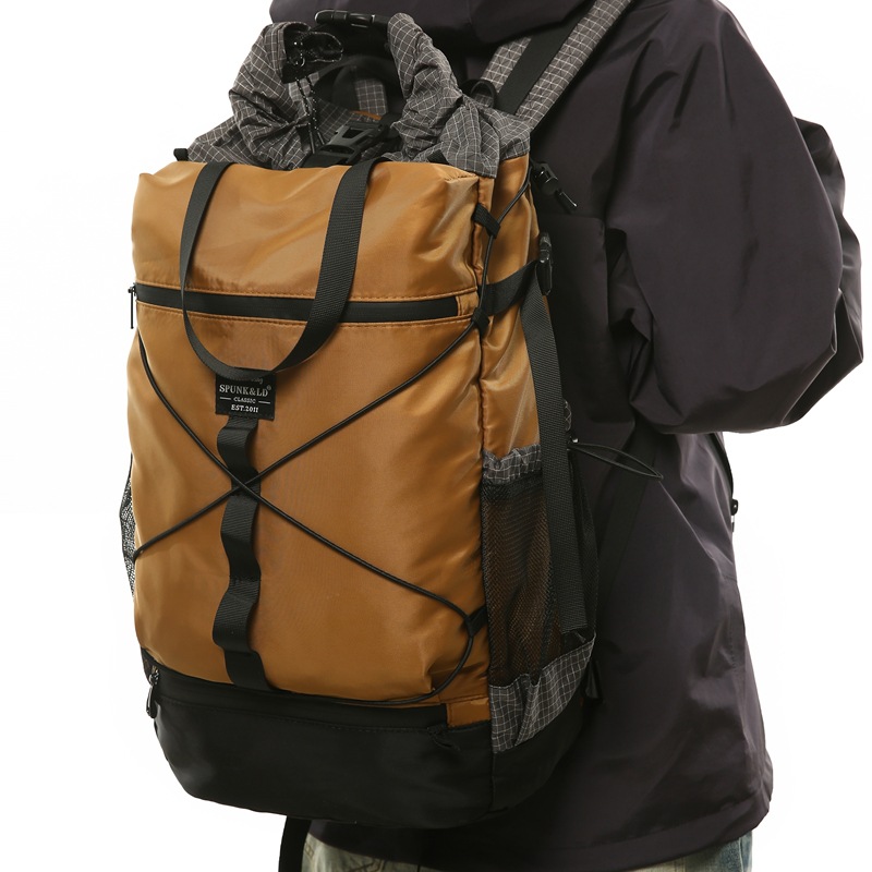 Cycling Commuter Backpack - حقيبة ظهر بتصميم تيكوير متعددة الاستخدامات،