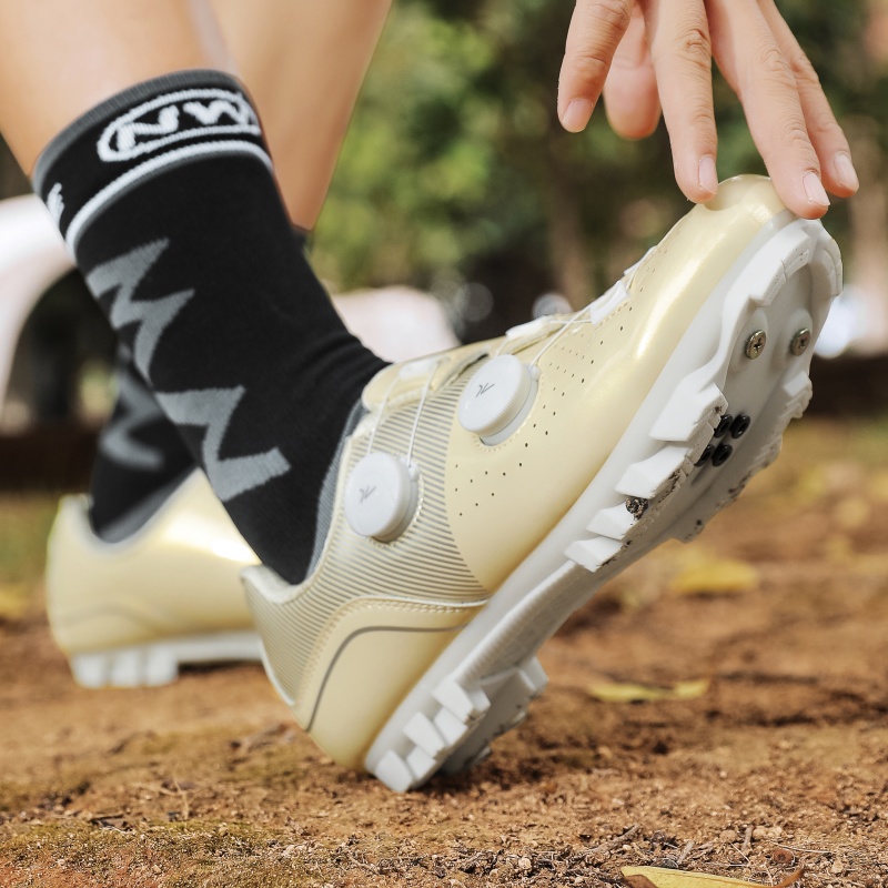 أحذية ركوب الدراجات الجبلية لل - مراجعة Cycling Shoes For Commute وسعره